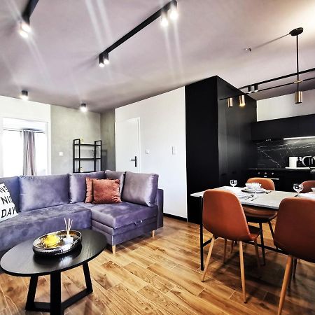 Gliniana Apartment ~ Self Check-In 24H ~ Lift Wroclaw Luaran gambar
