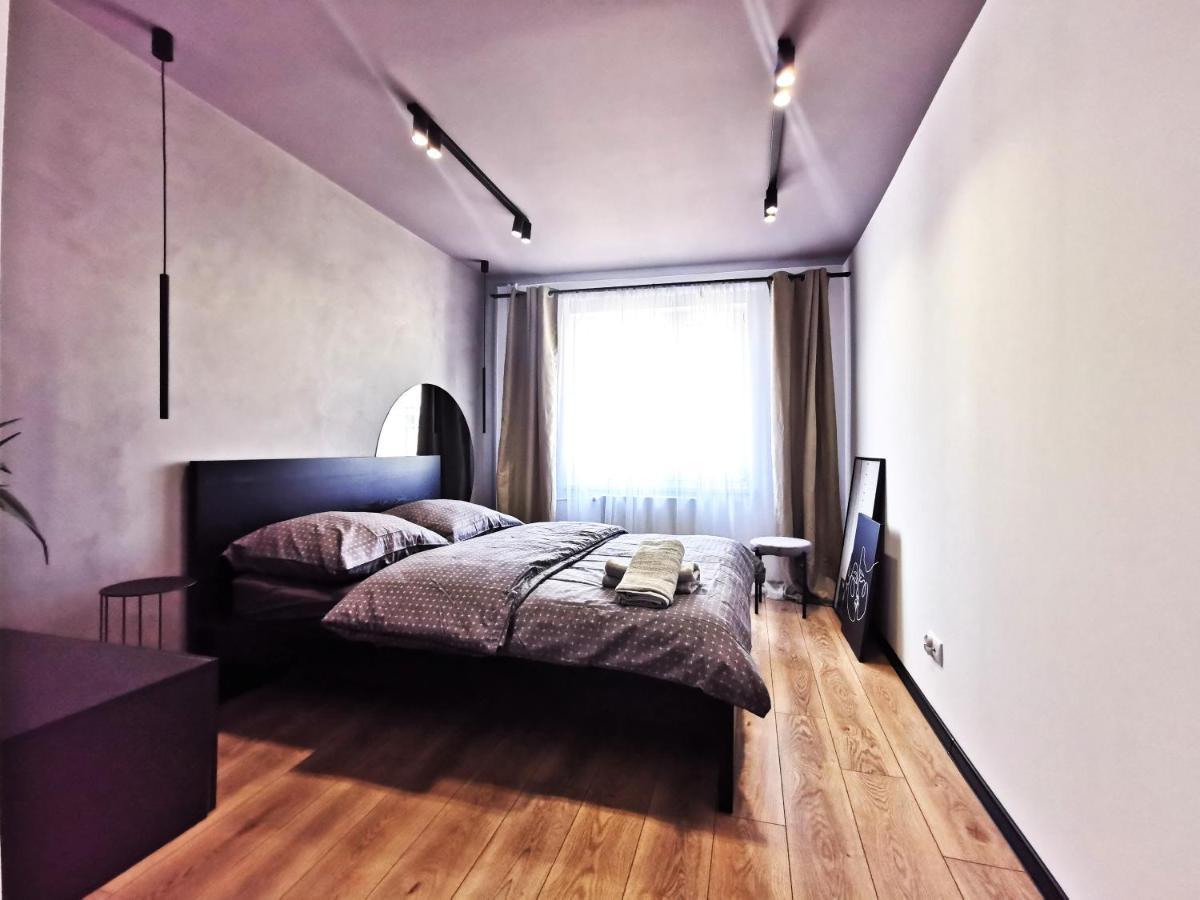 Gliniana Apartment ~ Self Check-In 24H ~ Lift Wroclaw Luaran gambar