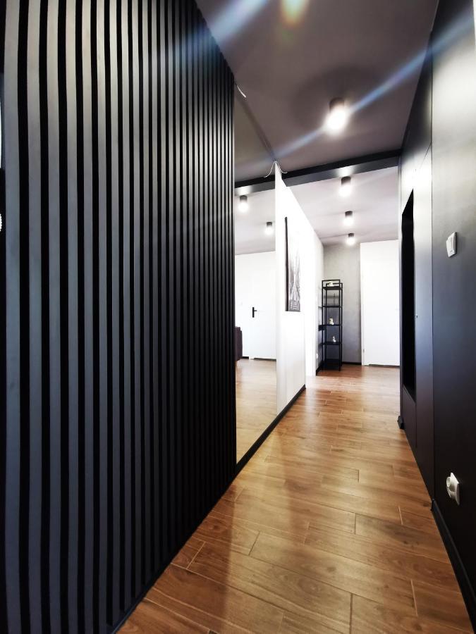 Gliniana Apartment ~ Self Check-In 24H ~ Lift Wroclaw Luaran gambar