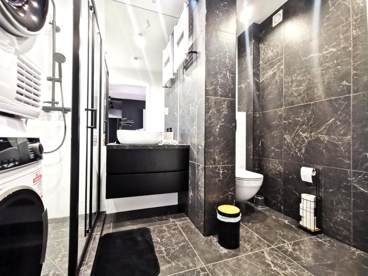 Gliniana Apartment ~ Self Check-In 24H ~ Lift Wroclaw Luaran gambar
